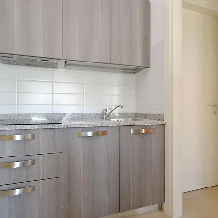 Cozy Retreat Just Steps From The リニャーノ・サッビアドーロ